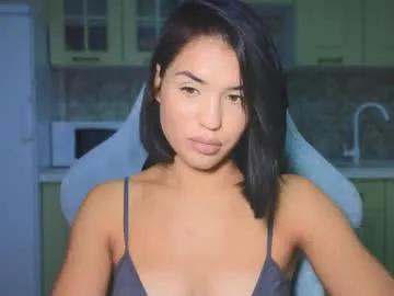 mia___lunaa on Chaturbate