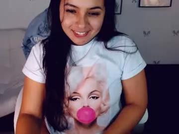 miadanielss on Chaturbate