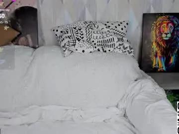 michelle_blond on Chaturbate