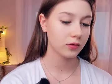 minditrelles on Chaturbate