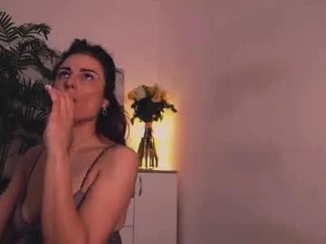 misslullu on Chaturbate