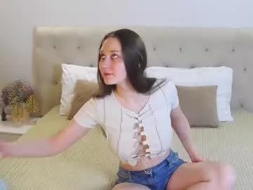 molly_moretti on Chaturbate