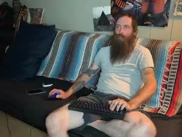 mr_valdor on Chaturbate