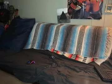 mr_valdor on Chaturbate