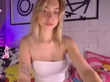mynameisnikki_ on Chaturbate