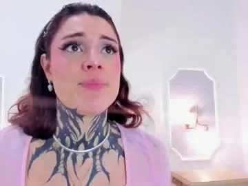 mystikdoll on Chaturbate