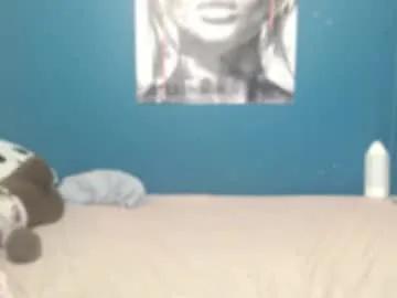 nadinnnea on Chaturbate