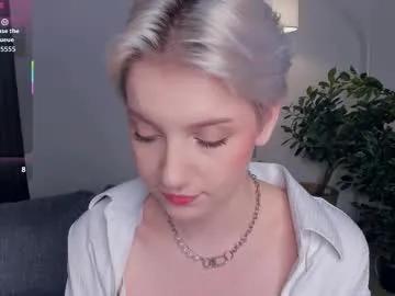 nakishacroshaw on Chaturbate