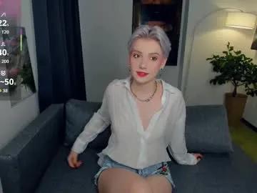nakishacroshaw on Chaturbate