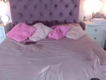 niabussethxxx on Chaturbate