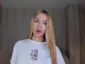 niaholland on Chaturbate