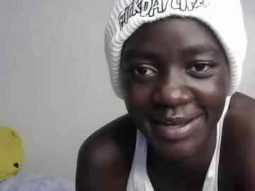 petitte_gyaal on Chaturbate