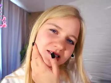 phyllisearney on Chaturbate