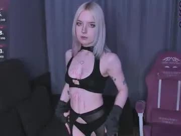 piginnya — Hi im Mia, shall we go crazy together?  Goal: Eye contact and bite lips  #goth #teen #bigass #smalltits #cosplay [40 tokens remaining]