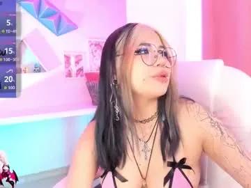 pinkk_demon on Chaturbate