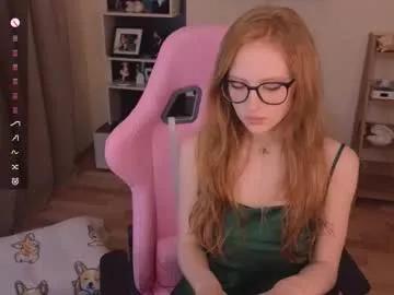 plastic_beach on Chaturbate