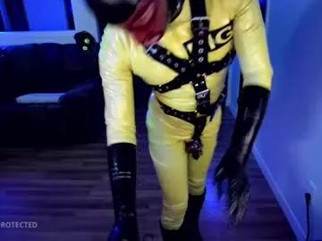 plasticme on Chaturbate