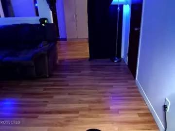 plasticme on Chaturbate