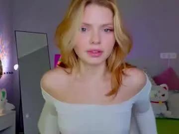 red__candy on Chaturbate