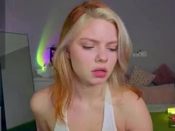 red__candy on Chaturbate