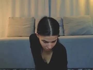 rinacain on Chaturbate