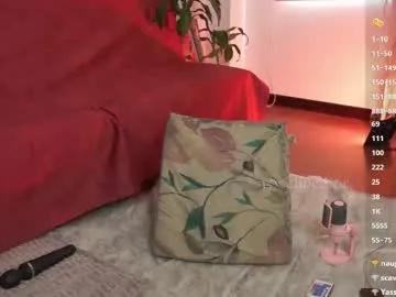 roselinedior on Chaturbate