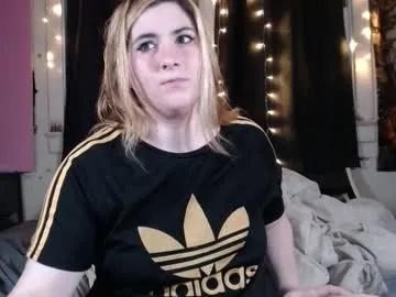 roxanneroulette on Chaturbate