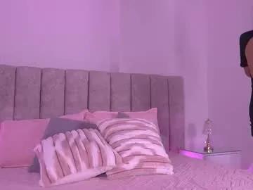 sara_lopee1 on Chaturbate