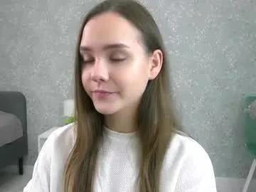 sara_whooops on Chaturbate