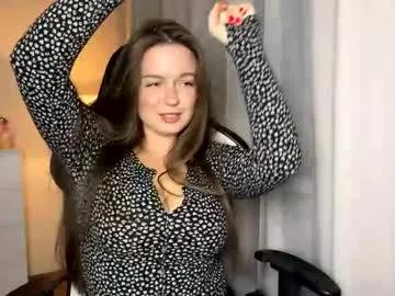 sexmoon11 on Chaturbate