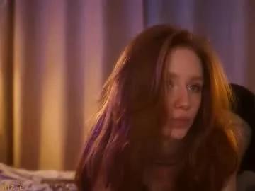 sexualiz_e on Chaturbate