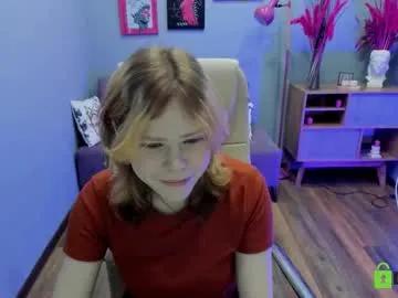 softflame — ! '   !   #new #redhead #18 #teen #shy [332 tokens remaining]