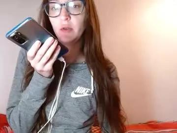 sonyasays on Chaturbate