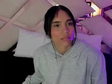 sophiaa_paris on Chaturbate