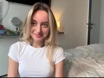 sophiebelll on Chaturbate