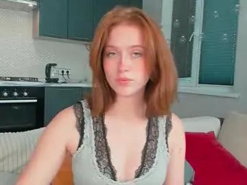 stacyfoxi on Chaturbate