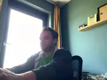 stonednboner on Chaturbate