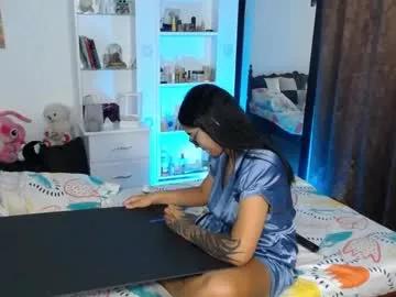thalia_066 on Chaturbate