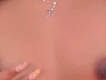 tina_rousse2 on Chaturbate