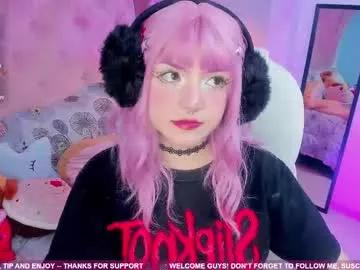 tiny__emmy on Chaturbate