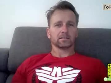 tomhardic on Chaturbate