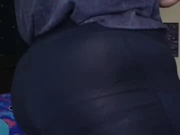 toxiclilly on Chaturbate