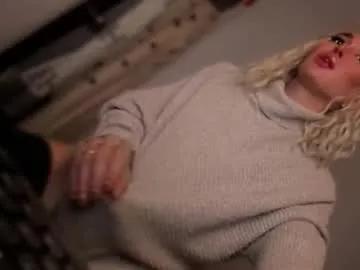 transnextdoor_ on Chaturbate