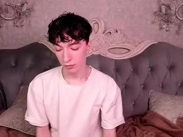 trevorbenson on Chaturbate