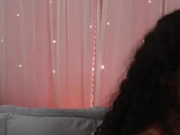 vicky_curly on Chaturbate