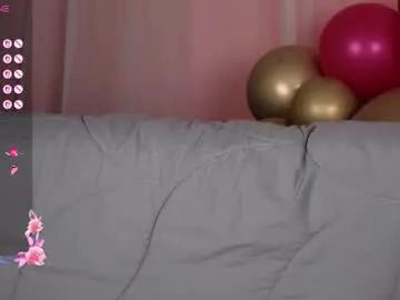 vicky_curly on Chaturbate