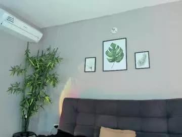 vicky_kittyy on Chaturbate