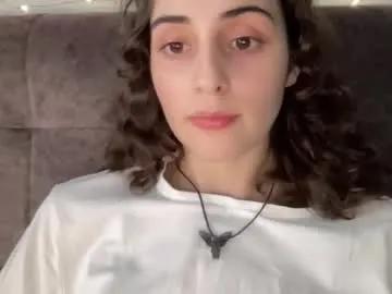 wonderland_stia on Chaturbate