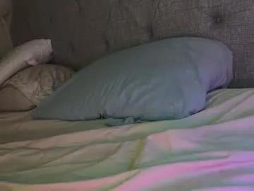 x_dreamgirl_x on Chaturbate