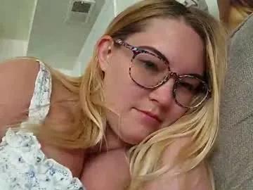 x_dreamgirl_x on Chaturbate